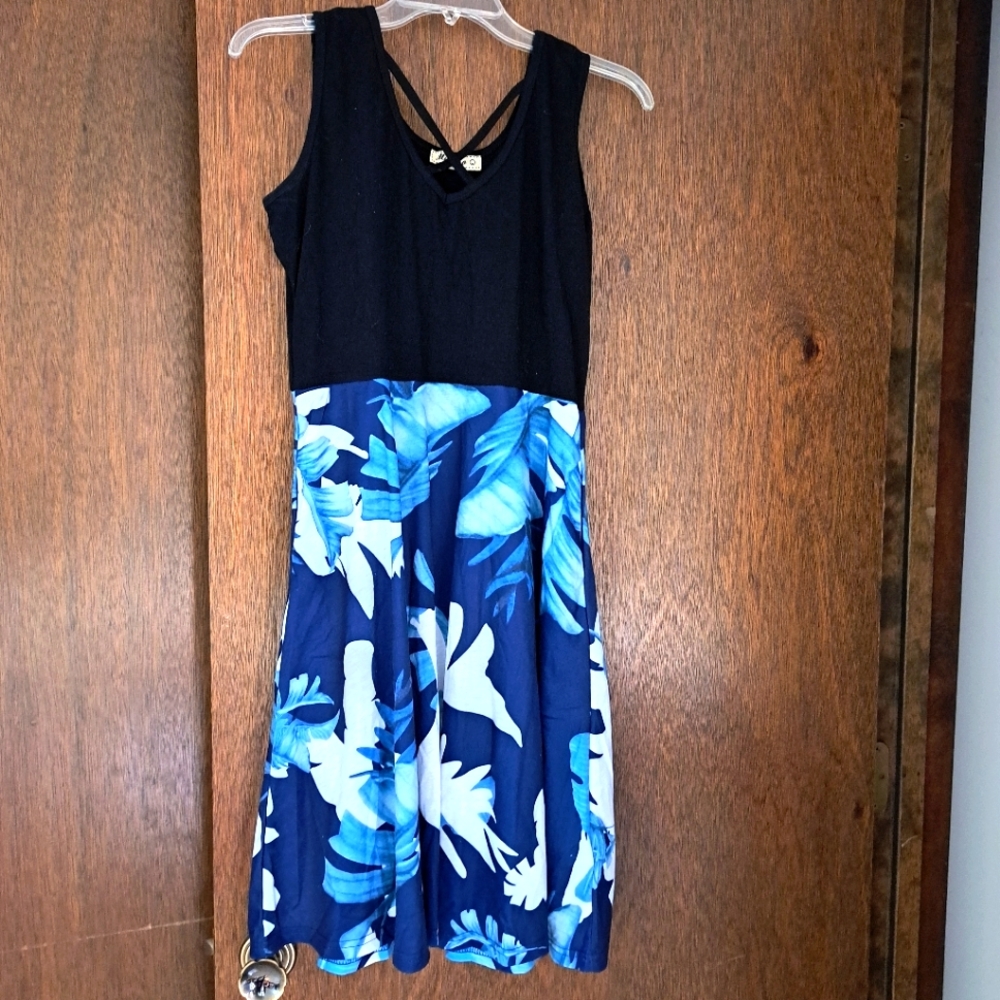 Women's dress